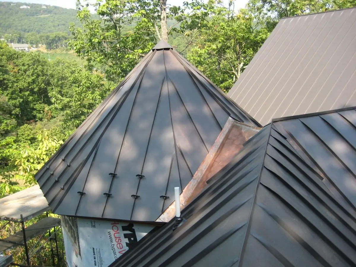 Professional Shingle Replacement & Repair by Craftsman Roofing in Wadsworth